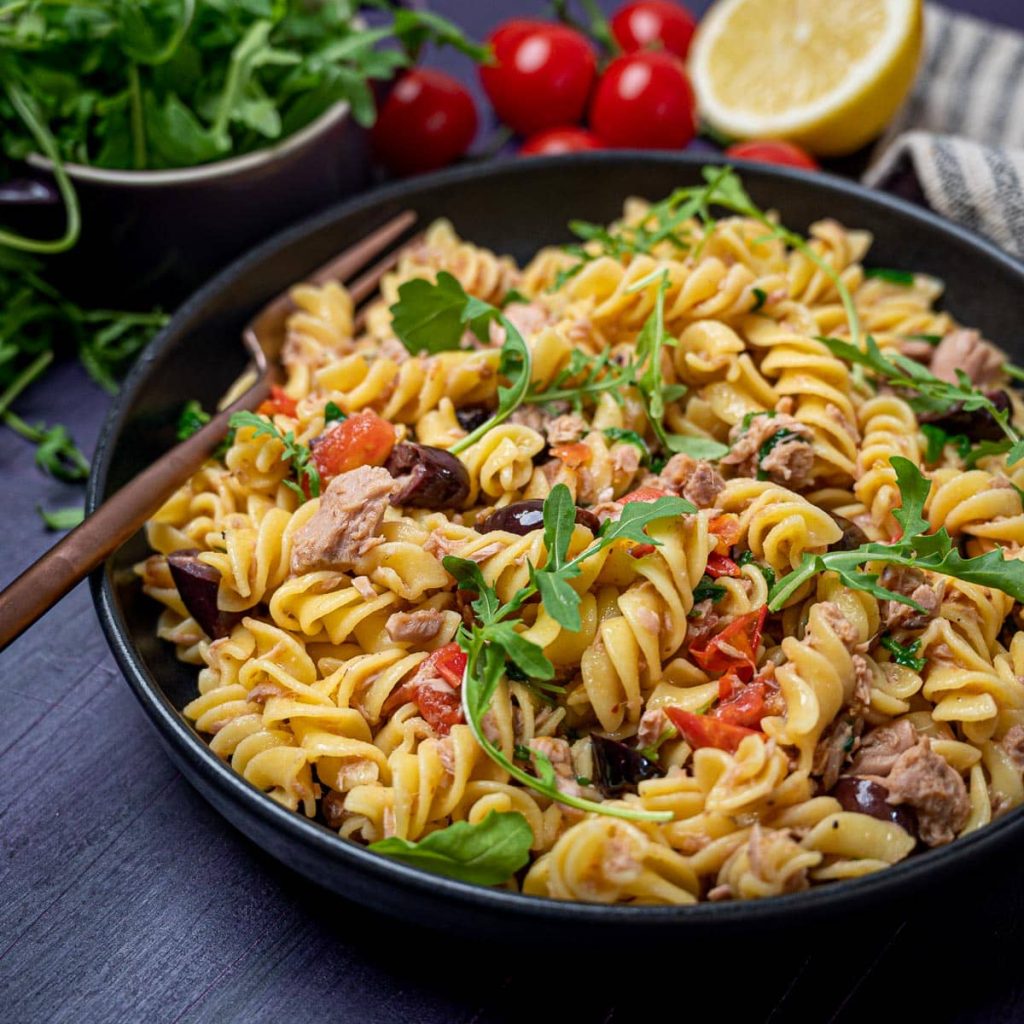 Easy Anchovy and Tuna Pasta – Skinny Spatula